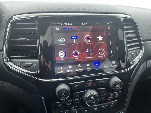 2021 Jeep Grand Cherokee Laredo Altitude | Sunroof | Premium... - Photo 19