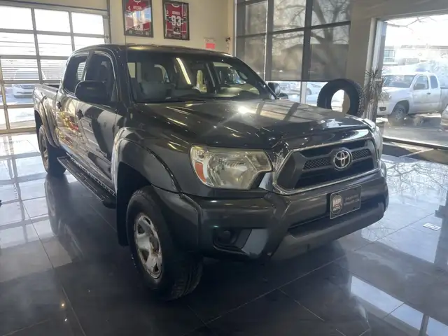 2012 Toyota Tacoma - Photo 8