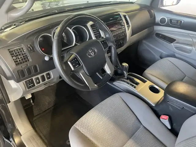 2012 Toyota Tacoma - Photo 14