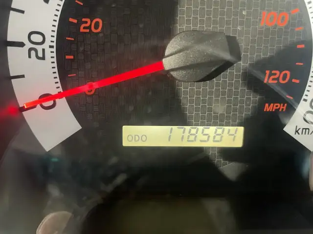 2012 Toyota Tacoma - Photo 18