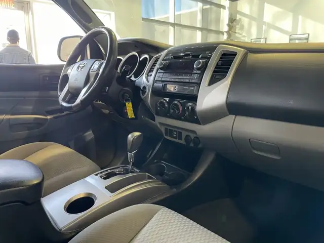 2012 Toyota Tacoma - Photo 30