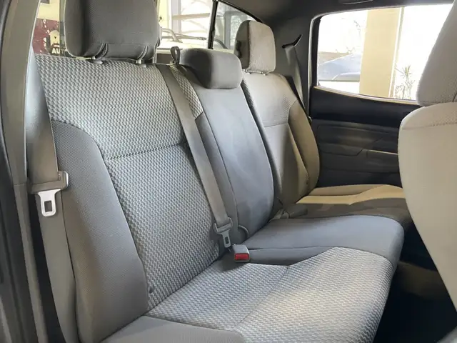 2012 Toyota Tacoma - Photo 31