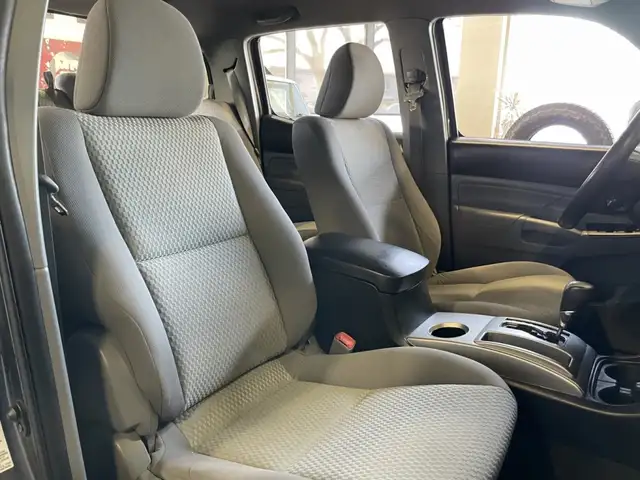 2012 Toyota Tacoma - Photo 32