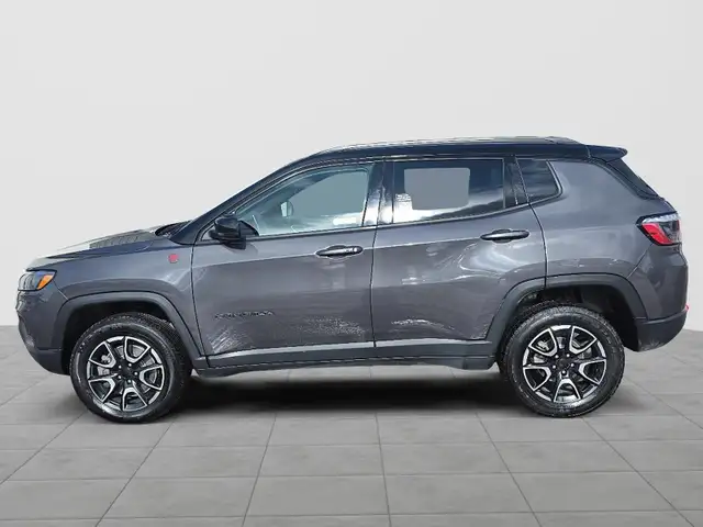 2024 Jeep Compass Trailhawk Trailhawk | Leather Seats | Lane... - Photo 7