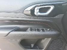 2024 Jeep Compass Trailhawk Trailhawk | Leather Seats | Lane... - Photo 13