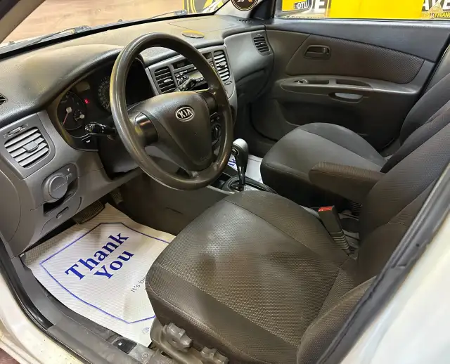 2007 Kia Rio - AUTOMATIC! A/C! - Photo 9