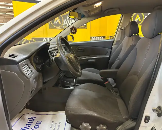 2007 Kia Rio - AUTOMATIC! A/C! - Photo 10