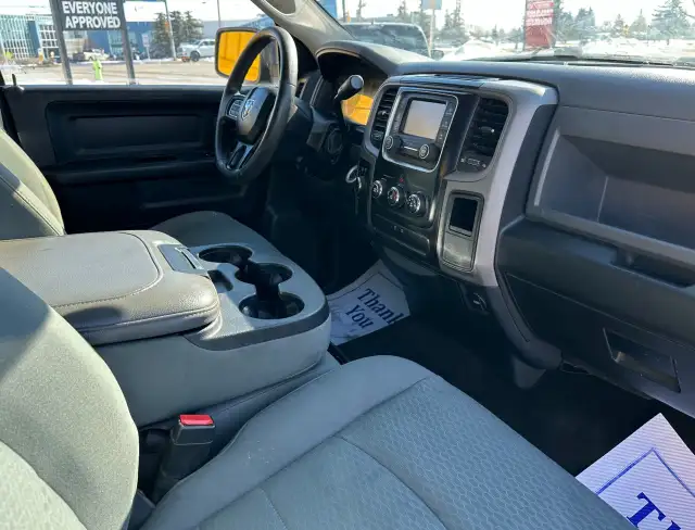 2017 Ram 1500 ST - 140.5, 5.7L Hemi! LOW MILEAGE! - Photo 12