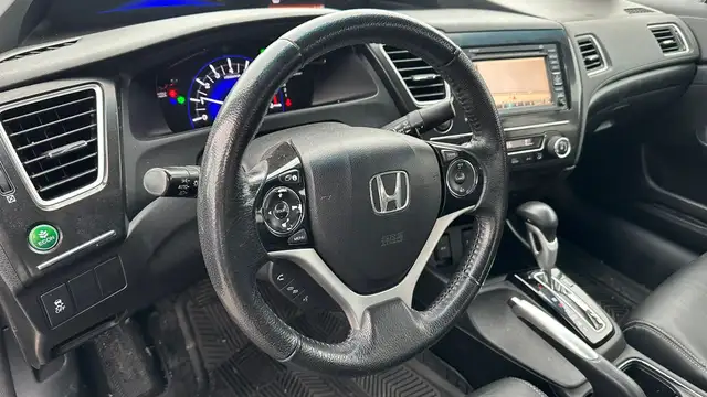 2013 Honda Civic Touring - Photo 5