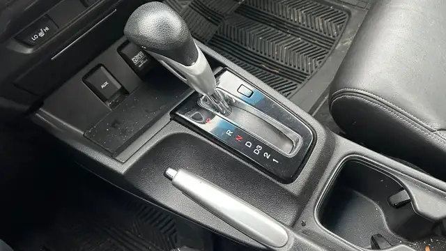 2013 Honda Civic Touring - Photo 11