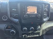 2020 Ram 3500 Tradesman 4x4 Crew Cab 6'4' Box - Photo 16