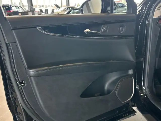 2022 Lincoln Nautilus Reserve Reserve|| Extensive Service Rec... - Photo 9