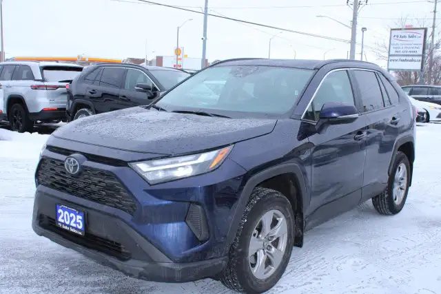 2025 Toyota RAV4 XLE