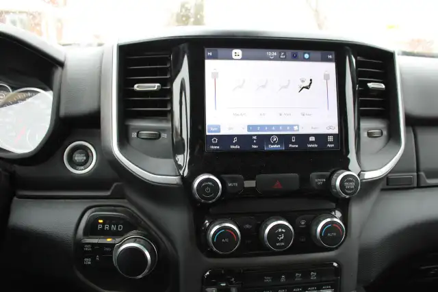 2023 RAM 3500 Big Horn - Photo 6