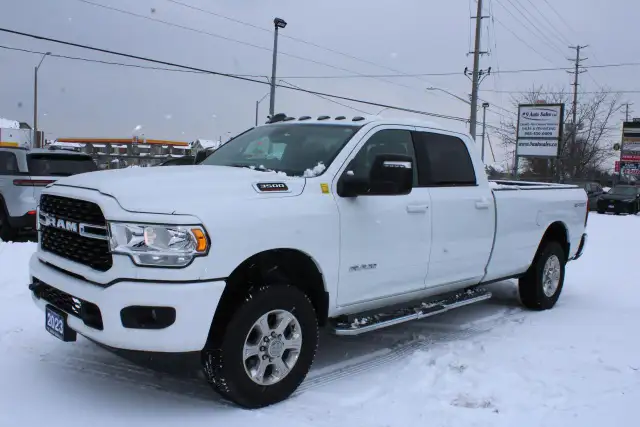 2023 RAM 3500 Big Horn - Photo 10