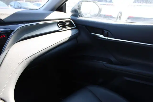 2024 Toyota Camry HYBRID SE - Photo 8