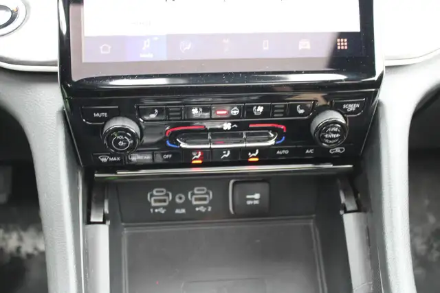 2024 Jeep Grand Cherokee Limited - Photo 14