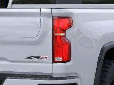 2026 Chevrolet Silverado 2500HD ZR2 - Photo 11