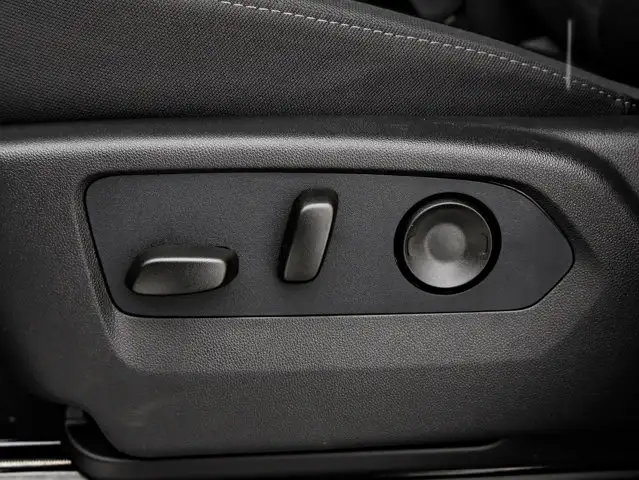 2026 Chevrolet Silverado 1500 LT - Photo 19