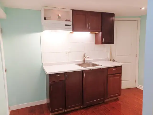 Basement Apartment for Rent - Photo 3