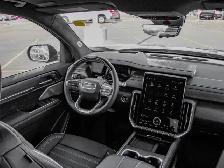 2026 GMC Acadia Denali Ultimate - Photo 28