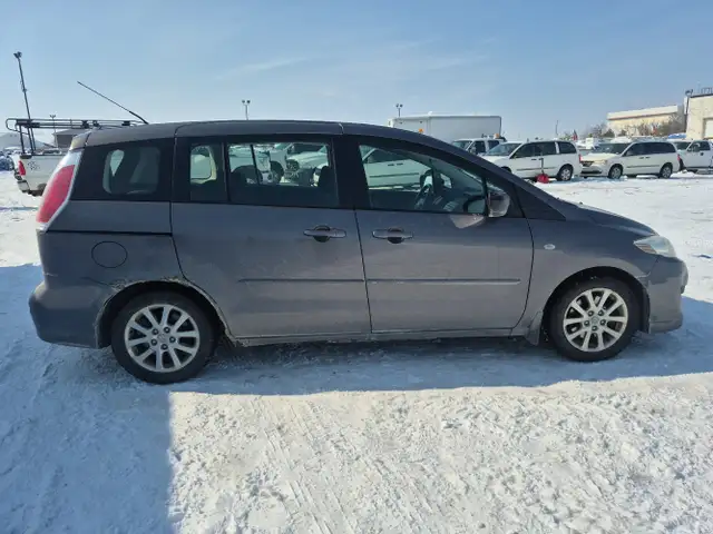 2009 Mazda Mazda5 - Photo 6