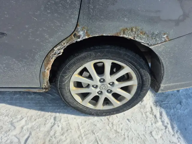 2009 Mazda Mazda5 - Photo 21