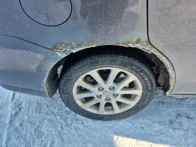 2009 Mazda Mazda5 - Photo 23