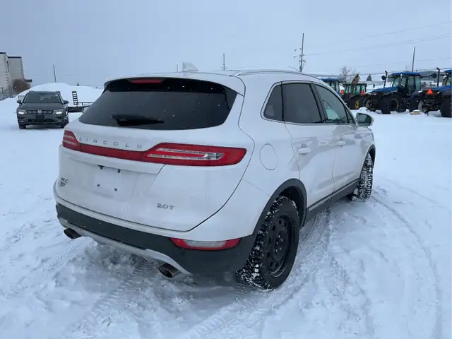 2017 Lincoln MKC - Photo 4