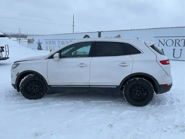 2017 Lincoln MKC - Photo 7