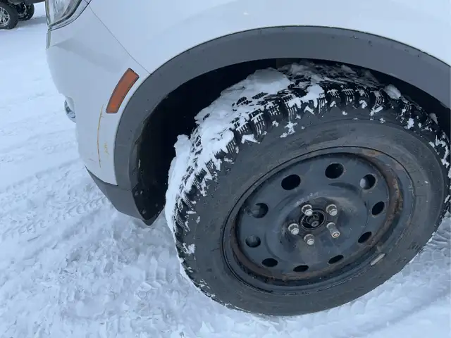 2017 Lincoln MKC - Photo 11