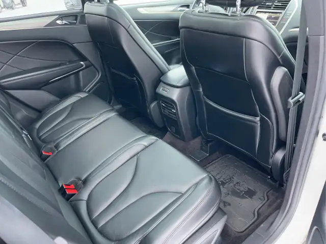2017 Lincoln MKC - Photo 27