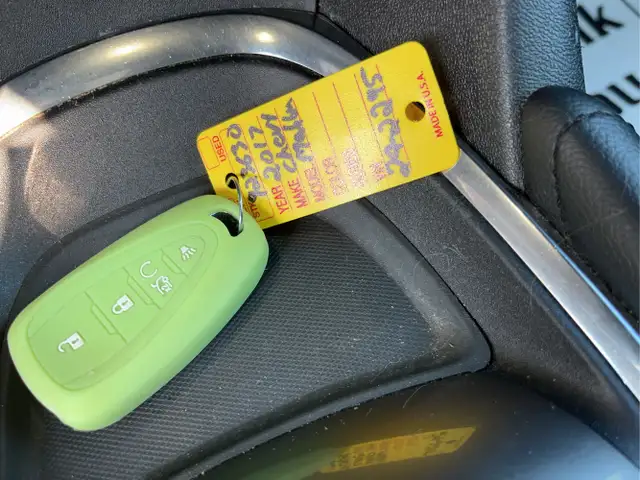 2017 Chevrolet Malibu - Photo 20