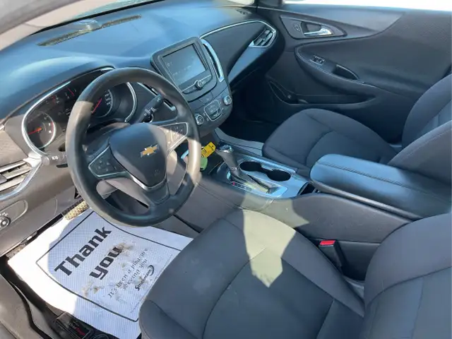 2017 Chevrolet Malibu - Photo 23