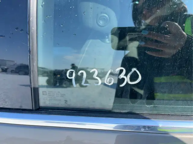 2017 Chevrolet Malibu - Photo 29