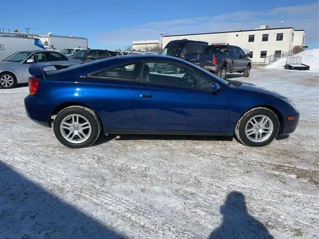 2002 Toyota Celica - Photo 8