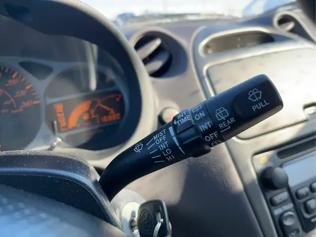 2002 Toyota Celica - Photo 19