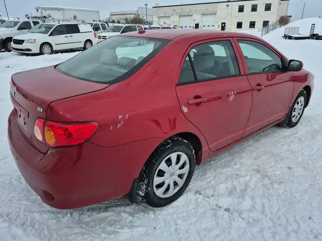 2010 Toyota Corolla - Photo 5