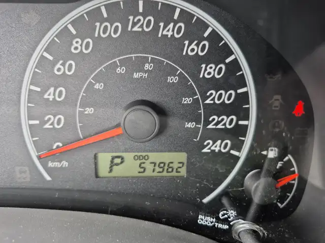 2010 Toyota Corolla - Photo 15