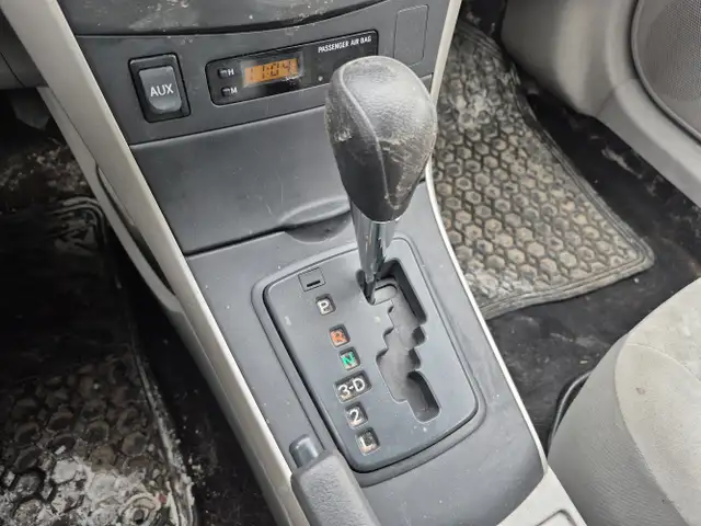 2010 Toyota Corolla - Photo 17