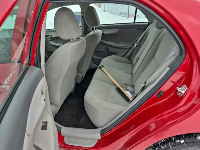 2010 Toyota Corolla - Photo 21