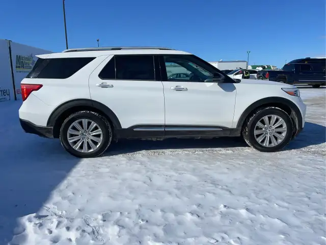 2020 Ford Explorer Hybrid - Photo 6