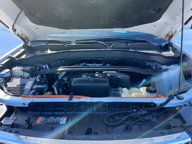2020 Ford Explorer Hybrid - Photo 10
