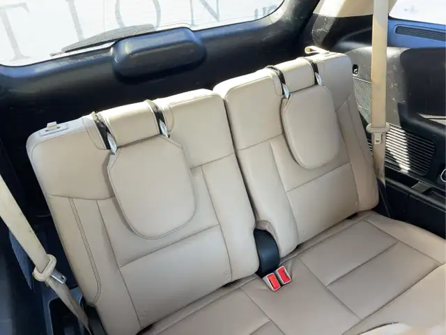 2020 Ford Explorer Hybrid - Photo 20