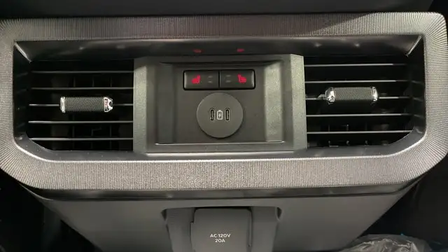 2026 Ford Super Duty F-350 SRW Platinum - Photo 20