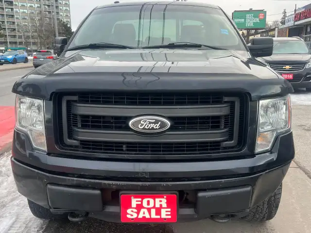 2013 Ford F-150 EXTRA CLEAN-AUTOMATIC & MORE! - Photo 2