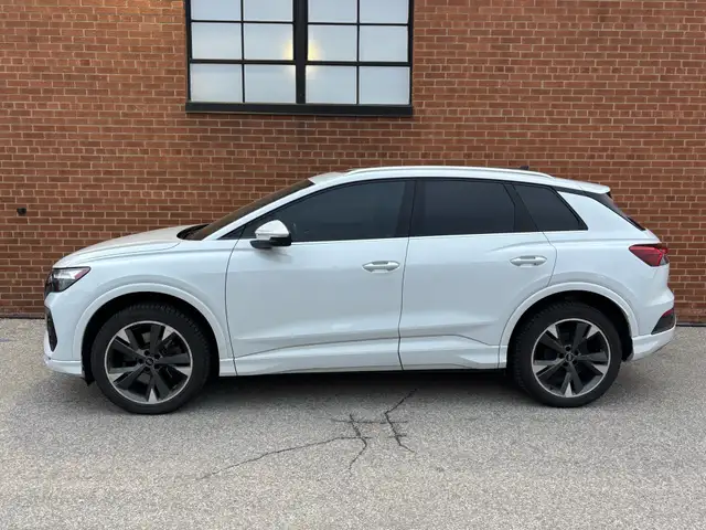 2023 Audi Q4 e-tron 50 quattro - Photo 3