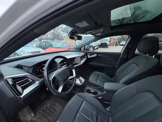 2023 Audi Q4 e-tron 50 quattro - Photo 9