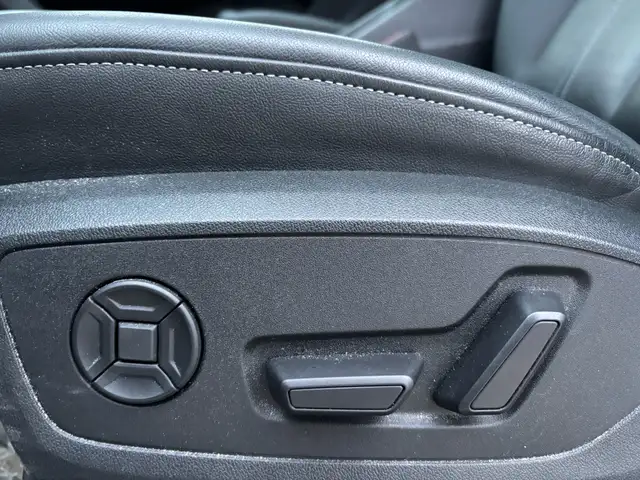 2023 Audi Q4 e-tron 50 quattro - Photo 10