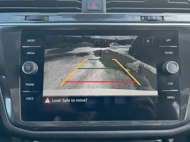 2022 Volkswagen Tiguan Comfortline / AWD - Photo 13